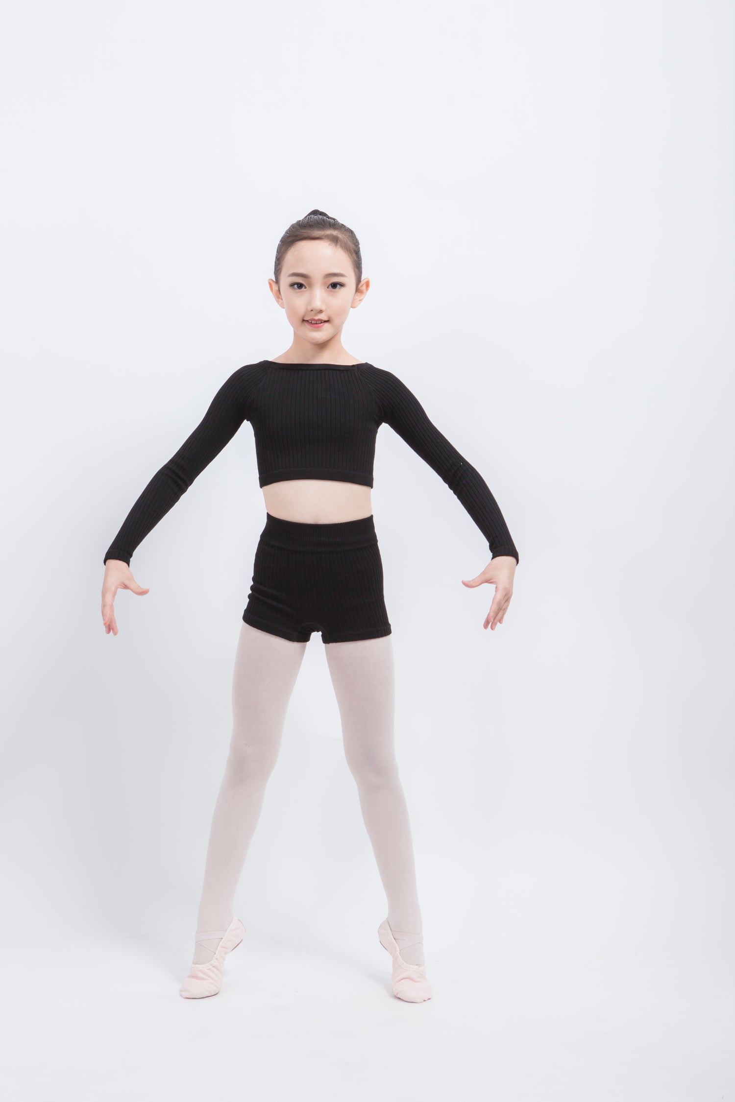 Bamboo Fiber Winter Top Black